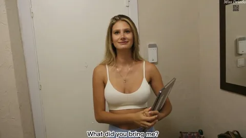 Neighbor fucks me while husband’s away 😏