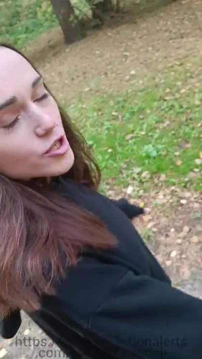 Showed boobs, but that's not enough. Want to fuck you, will pay π β frame