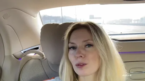 Uber driver fucks passenger instead of charging her — frame
