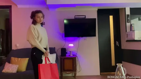 First anal hurts but rent’s free — fuck me 🍑 — frame