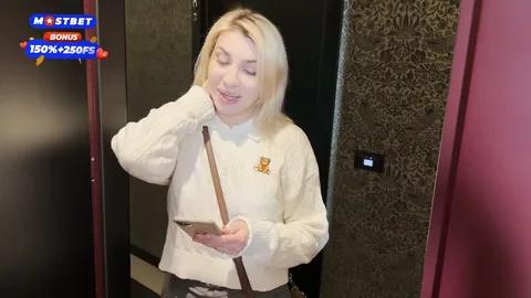 Went into wrong room, couldn’t resist her ass — came hard — frame