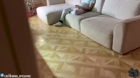 Forgot daughter’s on my lap, shoved cock in her mouth 😏 — frame