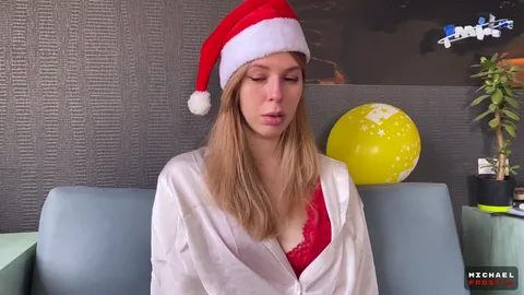 New Year’s anal or your dad won’t fuck me 🎄 — frame