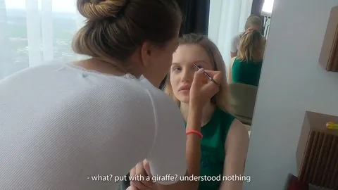 Let her close her eyes, I want sex π β frame
