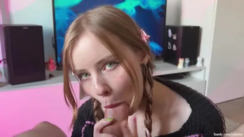 She’s sweet and loves sucking cock — marry her already 😍 — frame
