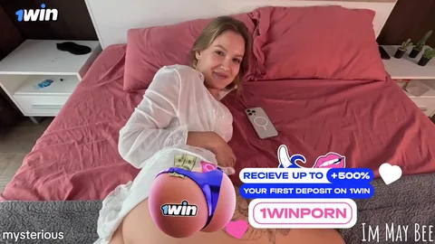 She's so fuckable — fucked her brother then called her guy 💦 — frame