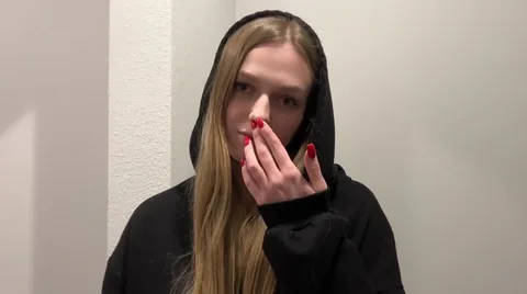 Parents home? Suck cock in stairwell then 🤫 — frame