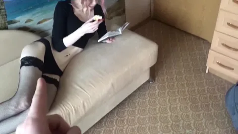 Petite in sexy stockings kneels and sucks cock — frame