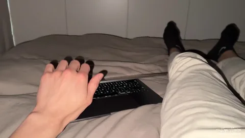 Everyone thinks weโre watching a movie ๐ โ frame