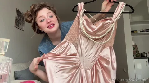 Oops, soaked my dress with squirt 💦 — frame