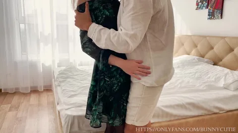 Kelly Aleman lets him go wild — now licks everyone — frame