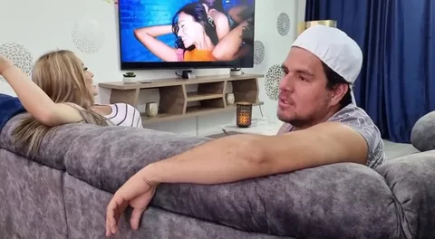 Stepmom decided to fuck me with her boyfriend watching π¦ β frame