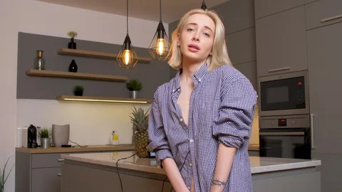 Heartbeat recorded during her ASMR masturbation — frame