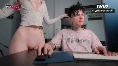 This desk gets more sex than I do πΏ β frame