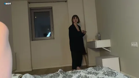 She removed the condom π³ Now I must pull out on time β frame