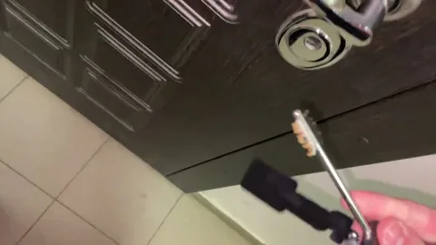 Drunk stranger knows how to suck for Feb 23 π» β frame