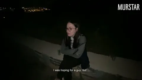 Waited for boyfriend in park, settled for guard instead — frame