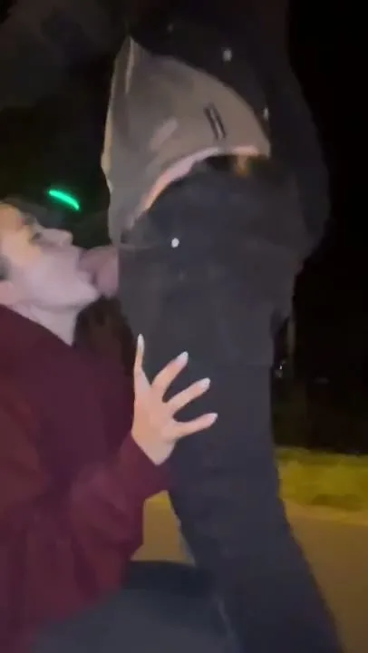 Blowjob on a scooter ain’t for the faint-hearted — frame