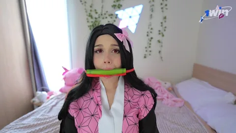 Wish I could shove it in her mouth, she won't resist π β frame