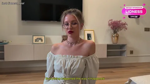 My stepmom’s a whore — sucked me after blackmail 😏 — frame