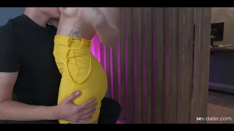 Picked a hot girl online, invited her home for anal — frame