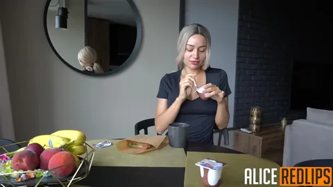 My girlfriend's a porn star, we start every day with sex — frame