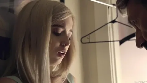 Mom catches dad fucking daughter without condom — frame