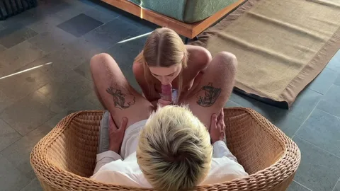 Sent sister a dick vid — she came for anal 😈 — frame