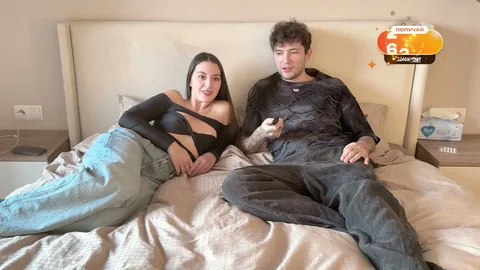 Just met her and already seeing her tits π β frame