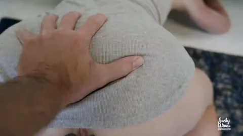 Mom, you got stuck perfectly, finally I'll fuck you in the ass — frame