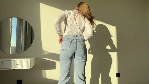 Stripped down to motivate him with sex π β frame