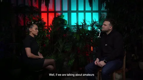 Luxury Girl gives SFW interview, no explicit scenes — frame