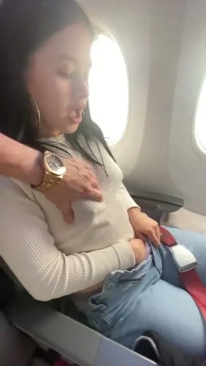 Don't be bored on the plane β slide hand in panties and cum public π β frame