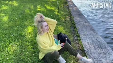 Met cam girl outside, convinced her to suck for tokens 😏 — frame