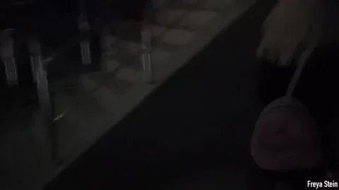Moscow blonde sucks gamer at Dota 2 tournament — frame