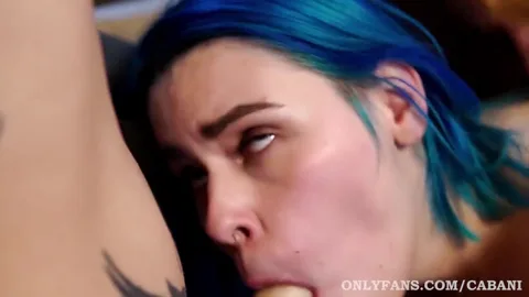 Tinder girl invited over, convinced into lesbian sex — frame