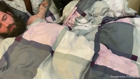 He licked her, now she begs to lose her virginity.. I'll fuck her gent — frame