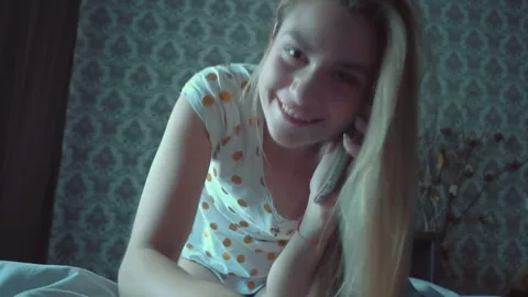 Girl on phone all morning? Let her jerk off instead π β frame