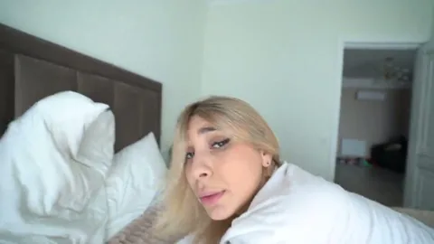 I fucked my daughter, she begged for creampie π β frame