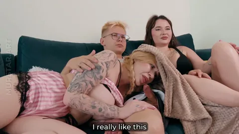 Confused by what's happening.. Oh π° My boyfriend fucks his sister π° β frame