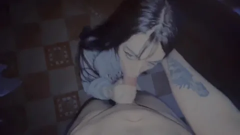 Got her drunk, easier to fuck her hard in abandoned place — frame