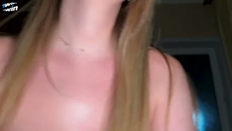 Accidentally came inside my friend’s mom.. First sex ever 🥵 — frame