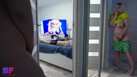 Wanted to watch parents fuck, found dad jerking off — frame