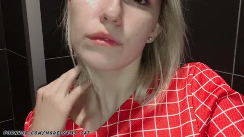 Paid for McDonald's lunch with hot toilet fuck π β frame