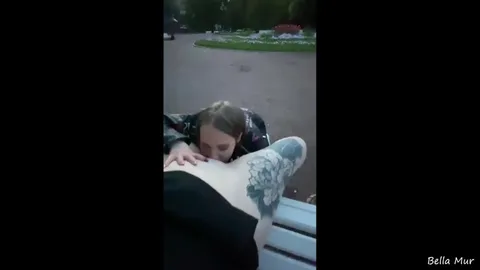 They go down on each other in a park bench — frame