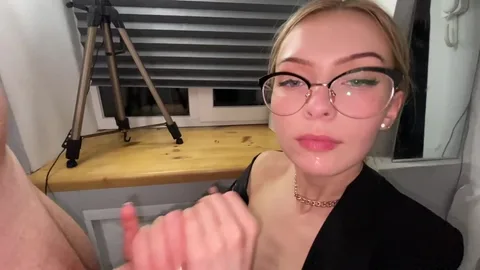 Got a Tinder blonde — blew me in the hallway — frame